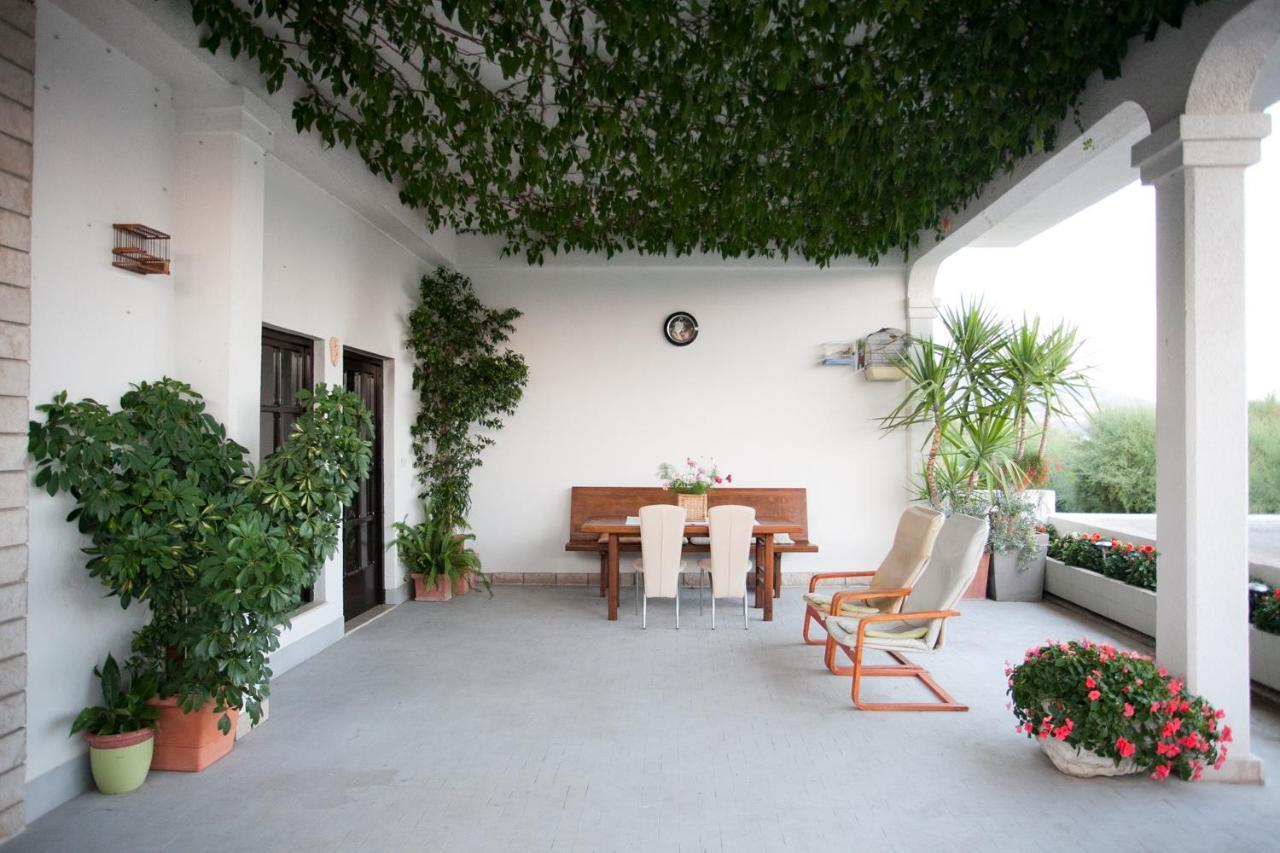 Anastazija Sea View Apartment Omis Exterior photo
